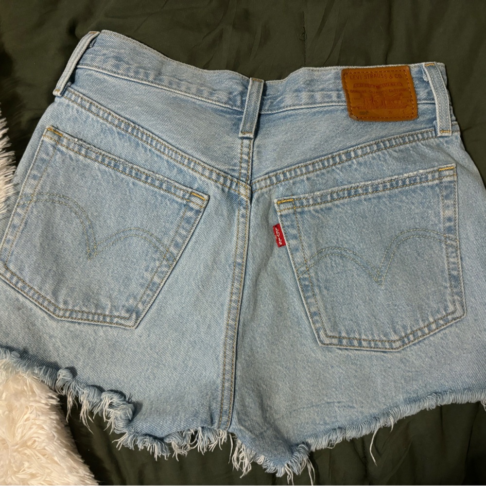Levi’s Shorts